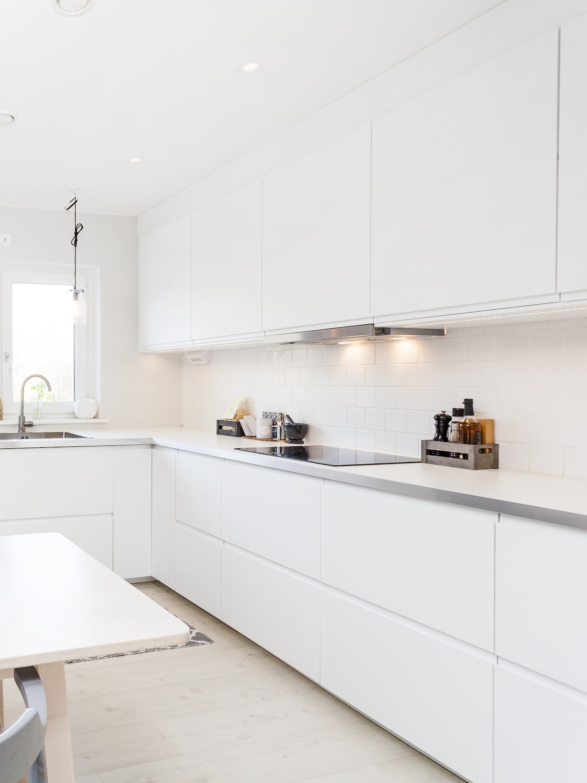 Baño minimalista de lujo